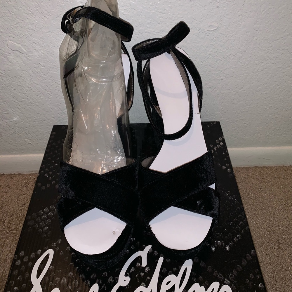 Sam Edelman Blake suede heels